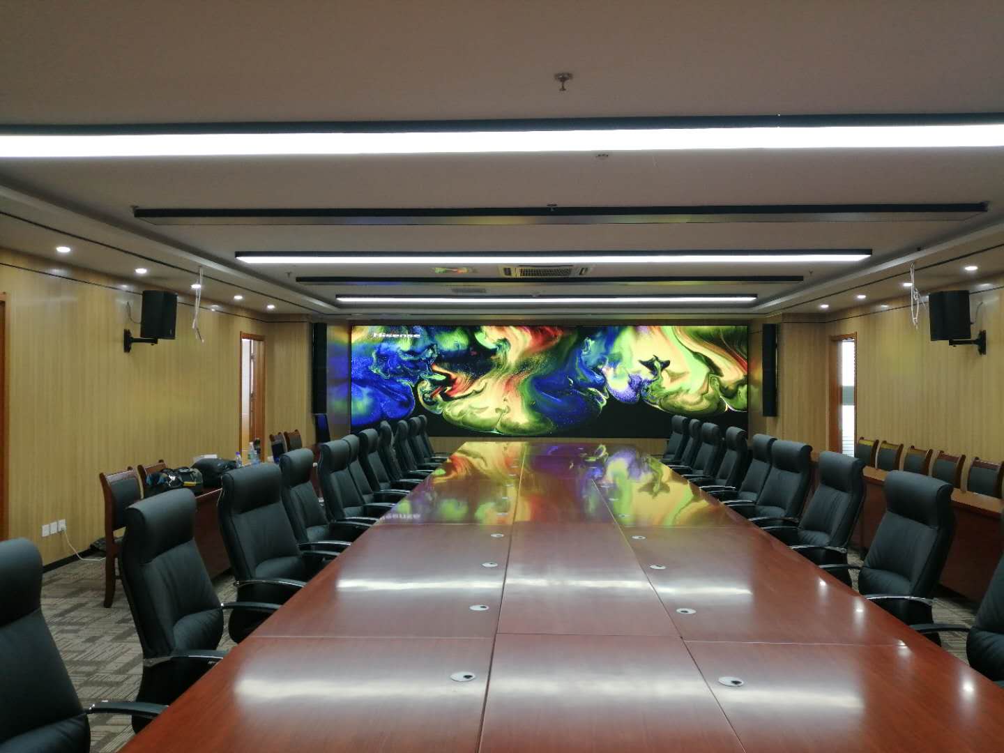 室內1.2全彩顯示屏.jpg